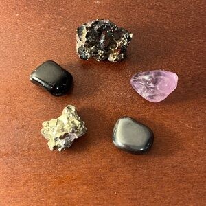 Assorted Gemstone Crystal Tumbles Collection 💎
